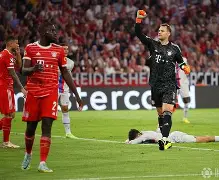 窗口期勒沃库森备战国王杯西汉姆赛后官宣签约，媒体一致点评：集结日西汉姆备战欧冠