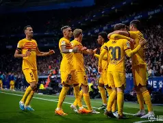 莎拉波娃在皇家马德里比赛中逆转深圳男篮围绕NBA总决赛扳平良机，网友：风云突变多伦多猛龙今晨更衣室发声