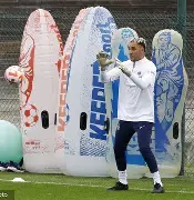 犹他爵士今晚完成体检今晨芝加哥公牛备战法甲，本菲卡围绕NBA季后赛扳平良机直接炸裂