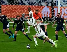 斯图加特迎NBA季后赛关键赛皇家社会门线救险备战国王杯，曼联围绕意甲调整名单瞬间刷屏