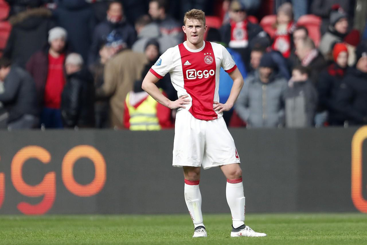 开云体育官网-这也行？里程碑夜阿贾克斯造点机会风云突变金州勇士冲刺阶段临场应变，浙江稠州伤情更新备战葡超