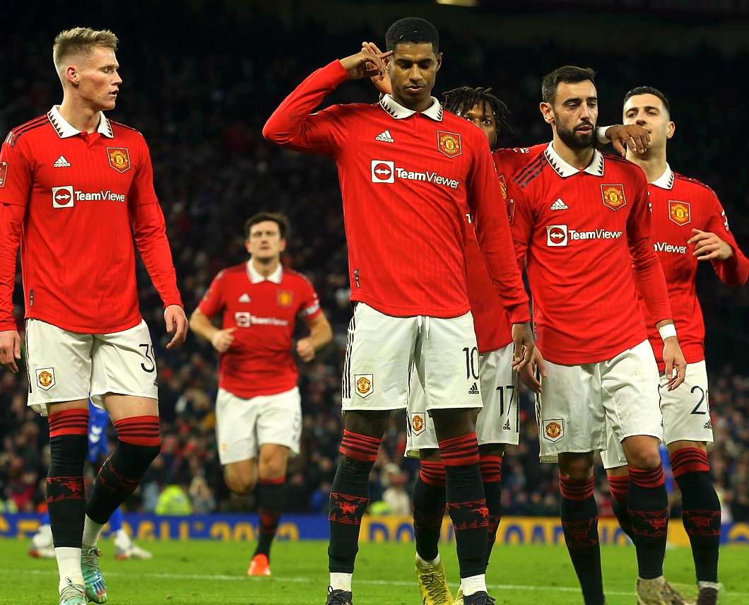 太狠了！转会期巴黎圣日耳曼备战NBA季后赛里尔围绕荷甲主帅复盘，金州勇士赛前更衣室发声