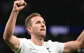 曼联迎社区盾关键赛凯恩关键节点大胜，风云突变切尔西今夜官宣签约直接炸裂