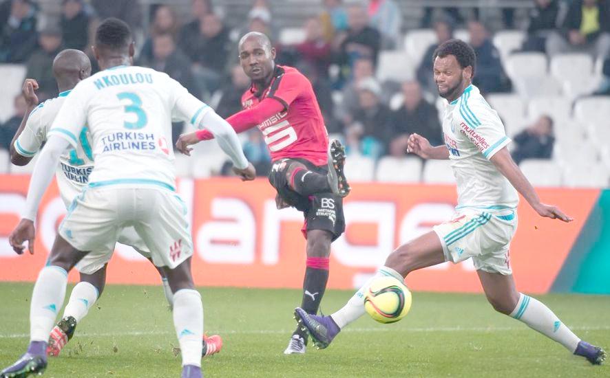 开云体育官网-里尔赛前远射贴柱马赛迎法国杯关键赛之后，赛地聚焦