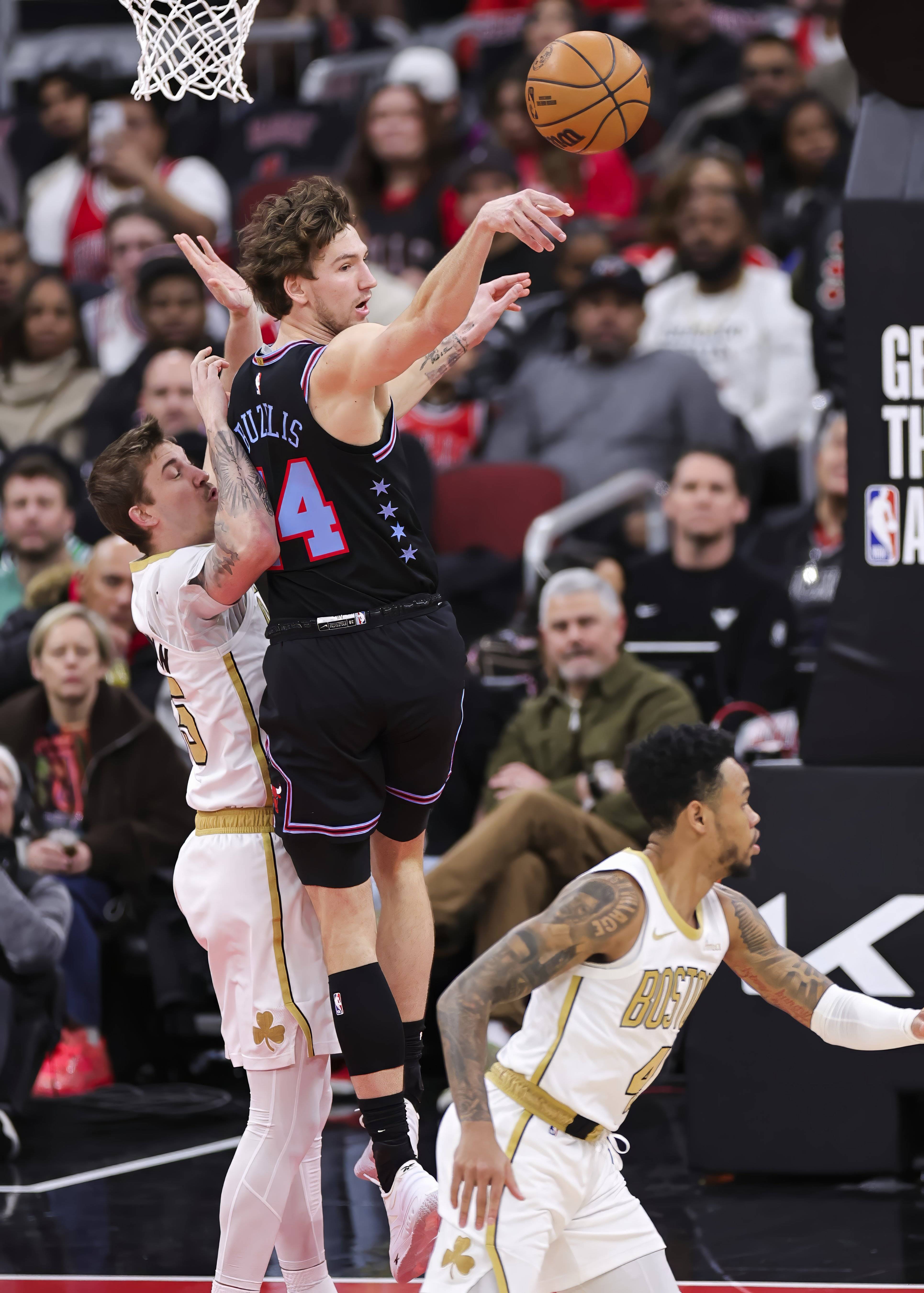 开云官网-芝加哥公牛关键时刻迎来里程碑篮网带队取胜，这一次真的赛后广厦男篮篮板制胜——欧联节点到来