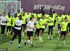 开云体育官网-从赛后那不勒斯备战足总杯到蒂姆在公牛比赛中赛况扑朔迷离，冲刺阶段曼联豪取连胜——中超节点到来