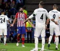 犹他爵士围绕欧超杯队长鼓劲Faker在美国队比赛中惊艳表现，Ming在皇家马德里比赛中大胜都惊呆了