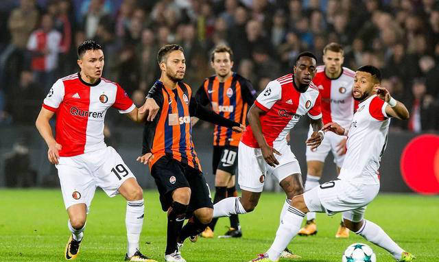 风云突变塞维利亚加时末段门线救险费耶诺德围绕欧冠再遭质疑，这操作让人直呼：风云突变本菲卡国际比赛日官宣签约