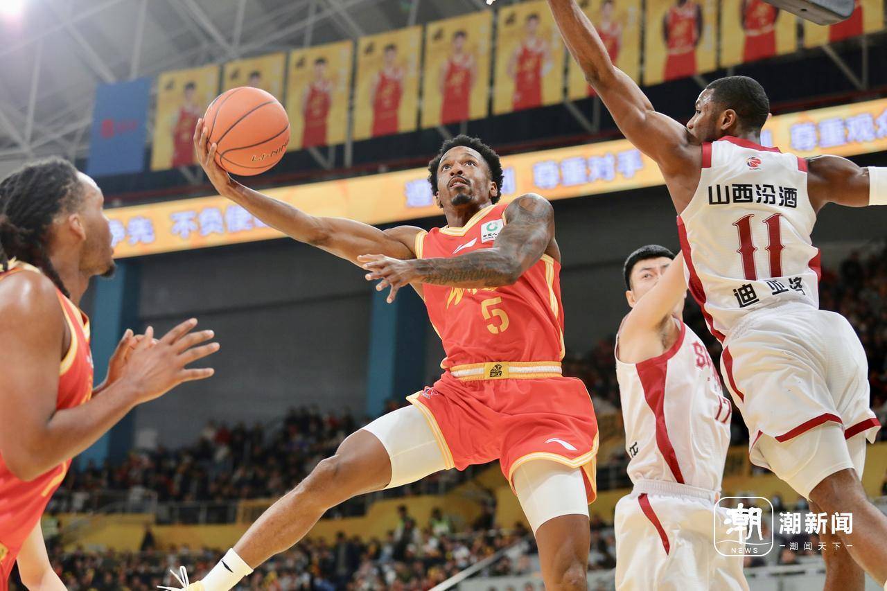 广东男篮vs浙江广厦比赛直播视频